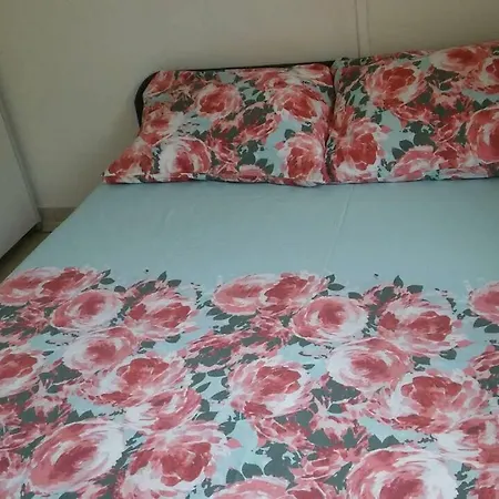 Apartman Ferienhaus - Pula-sisan, Kroatien Šišan
