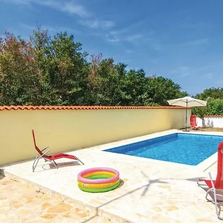 Ferienhaus - Pula-sisan, Kroatien Apartman Šišan